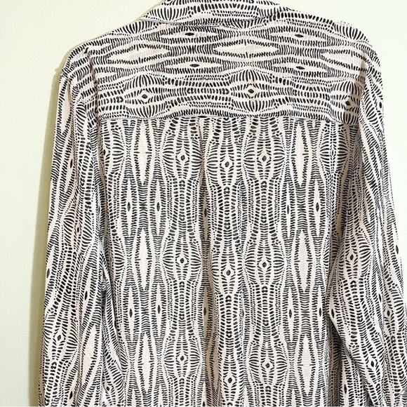 Lane Bryant Women's White Collared Long Sleeve Sheer Button-Up Shirt Size 19/20 - Picture 7 of 16